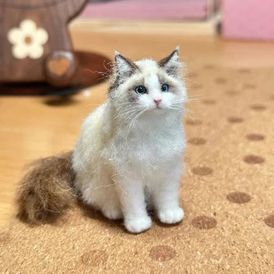 🐱💖 Mini Felted Wool Cat