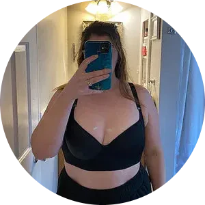 <strong>Sophia N</strong>.