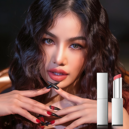 "🎄Nourishing Lip Oil Stick for Smooth, Soft, & Shiny Lips ✨"