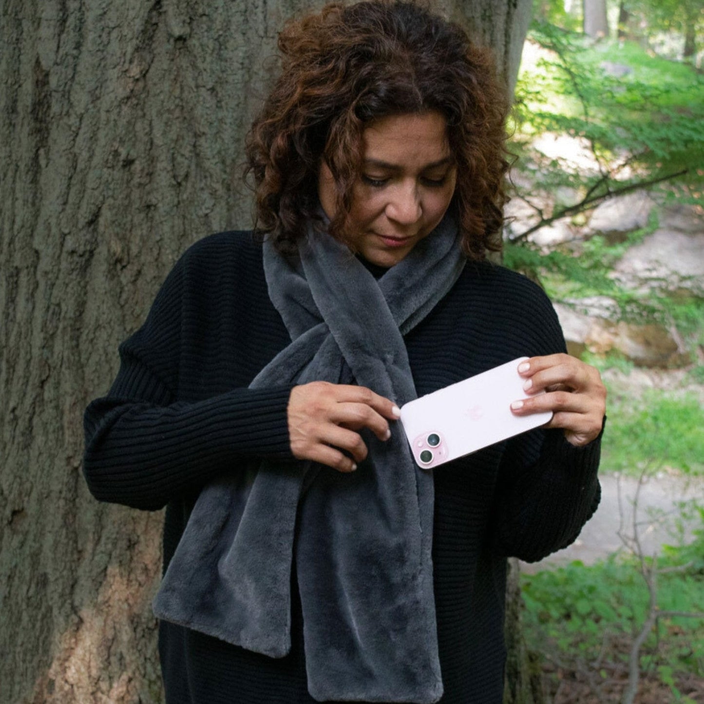 Secret Stash Fuzzy Neck Wrap with Concealed Pouch 😎