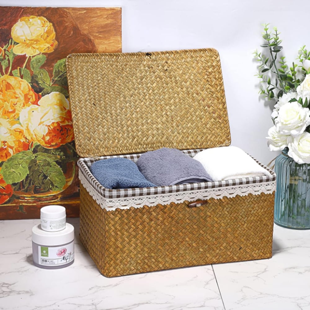 🧺 Classic Storage, Showcasing Natural Beauty